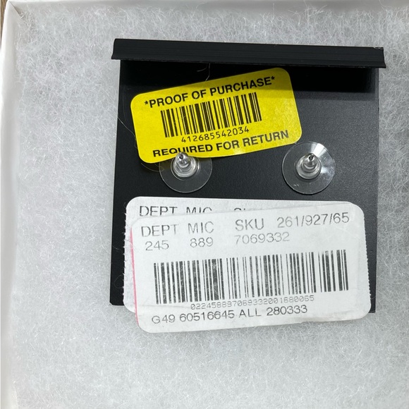 Givenchy earrings - Picture 2 of 3